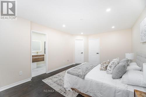 5935 Churchill Meadows Boulevard, Mississauga, ON - Indoor Photo Showing Bedroom