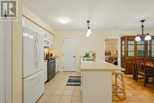Kitchen - 103 - 391B Manitoba Street, Bracebridge (Macaulay), ON - Indoor