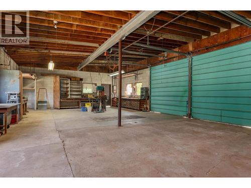 2645 Shoreacres Road, Castlegar, BC - Indoor