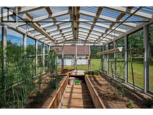 2645 Shoreacres Road, Castlegar, BC - Outdoor