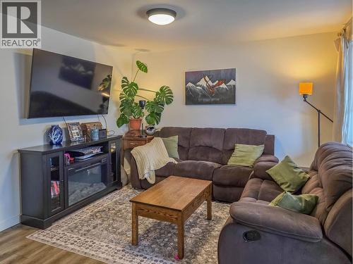 3883 3Rd Avenue, Smithers, BC 