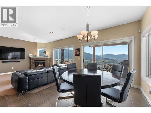 725 Hart Lane, Vernon, BC - Indoor With Fireplace