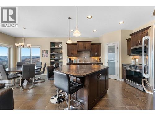 725 Hart Lane, Vernon, BC - Indoor