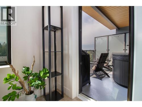 1701 Coursier Avenue Unit# 4403, Revelstoke, BC - Indoor