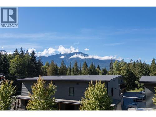 1701 Coursier Avenue Unit# 4403, Revelstoke, BC - Outdoor