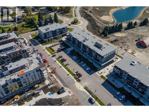 1701 Coursier Avenue Unit# 4403, Revelstoke, BC -  With View