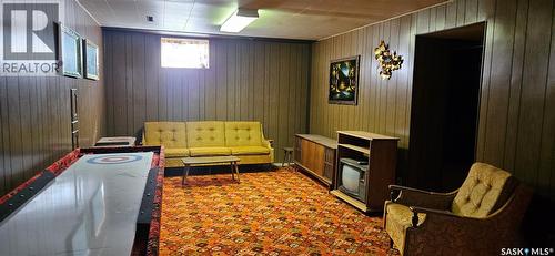 1101 Division Street, Vanguard, SK - Indoor