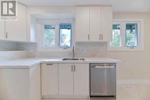 46 Flintwick Drive, Toronto, ON - Indoor Photo Showing Kitchen