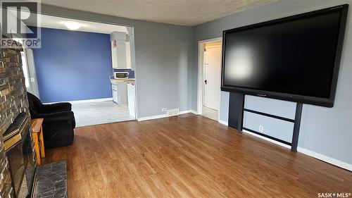 116 2Nd Avenue, Meacham, SK - Indoor