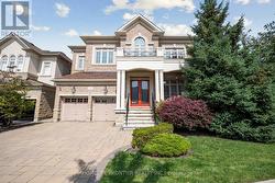 166 STANTON AVENUE N  Vaughan, ON L4H 3P5