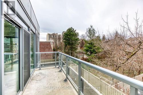 302 - 6 Parkwood Avenue, Toronto, ON - Outdoor With Balcony With Exterior