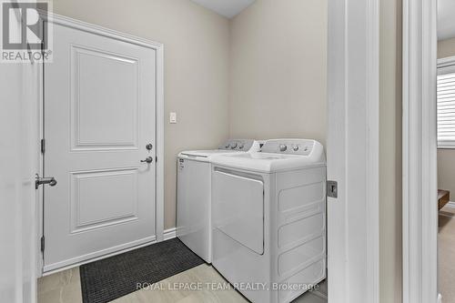 20 Seabert Drive, Arnprior, ON - Indoor Photo Showing Laundry Room