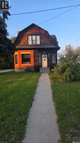608 Walsh Avenue, Oxbow, SK - Outdoor