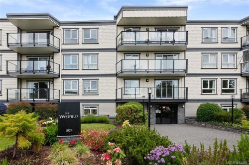 204-1024 Fairfield Rd  Victoria, BC V8V 3A5