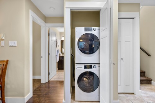 242-1130 Resort Dr, Parksville, BC 