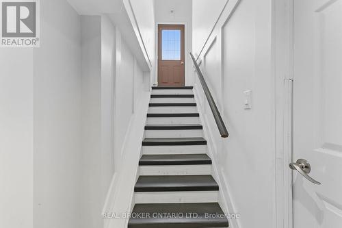 1314 Fisher Avenue, Burlington, ON - Indoor Photo Showing Other Room