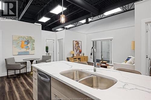 800 Beachside Drive Unit# 309, Lakeshore, ON - Indoor Photo Showing Kitchen With Double Sink