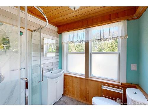 8 Centennial Dr, Minto, NB 