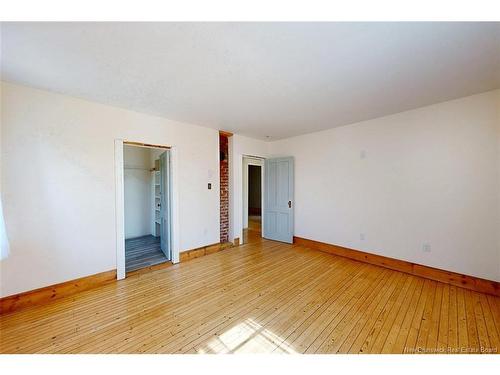 8 Centennial Dr, Minto, NB 