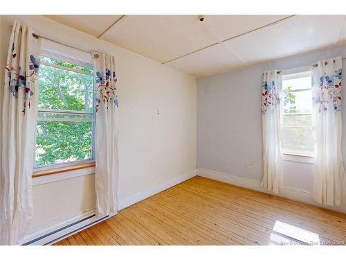 8 Centennial Dr, Minto, NB 