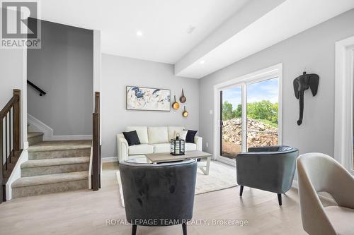 354 Lewis Street W, Merrickville-Wolford, ON - Indoor