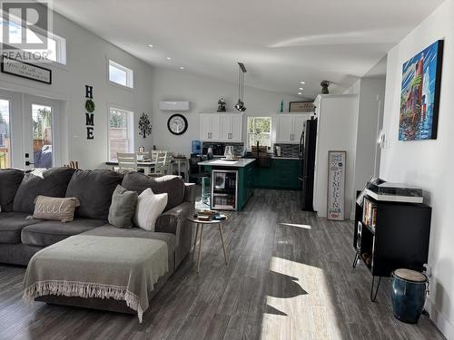 10 Millers Waters Other, Gander, NL - Indoor Photo Showing Living Room
