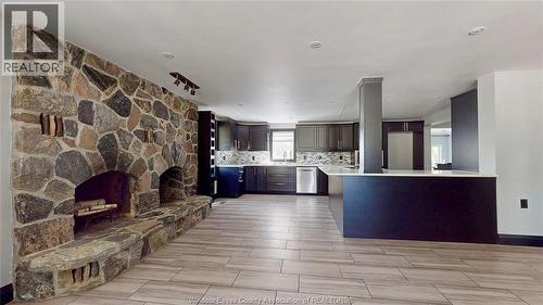 90 Townline Road, Leamington, ON - Indoor Photo Showing Kitchen