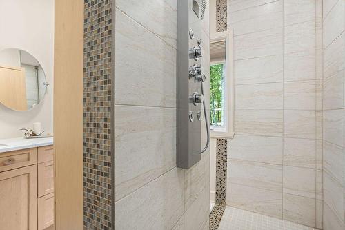 Bathroom - 37 Ch. Stephenson, Gore, QC - Indoor Photo Showing Bathroom