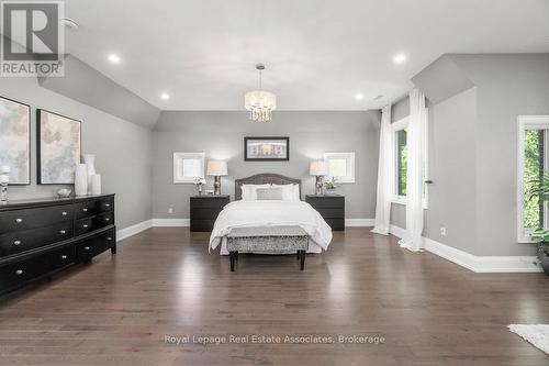 Primary Bedroom - 1285 Mineola Gardens, Mississauga, ON - Indoor Photo Showing Bedroom