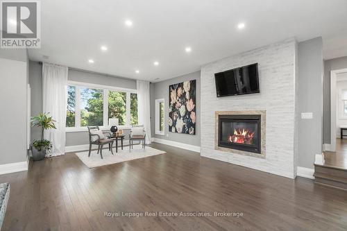 Primary Bedroom - 1285 Mineola Gardens, Mississauga, ON - Indoor Photo Showing Living Room With Fireplace
