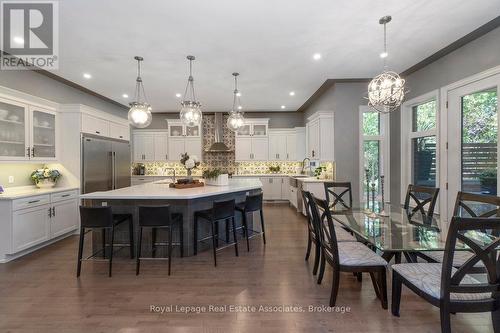 Kitchen - 1285 Mineola Gardens, Mississauga, ON - Indoor Photo Showing Dining Room