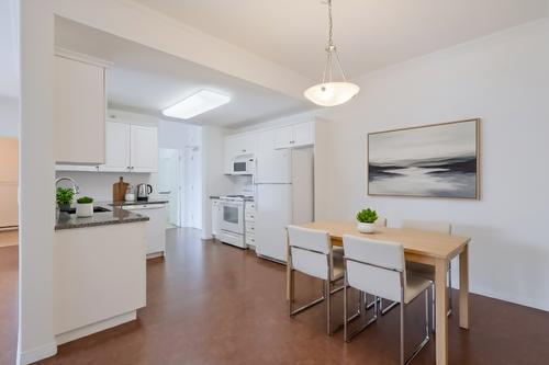 411-1962 Enterprise Way, Kelowna, BC - Indoor