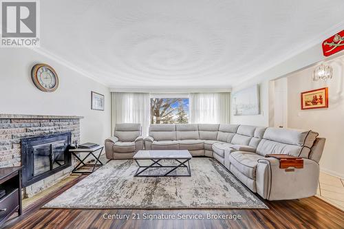 8026 Mayfield Road, Caledon, ON - Indoor Photo Showing Living Room With Fireplace