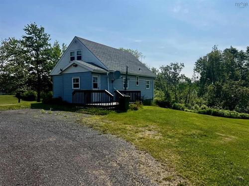 5320 Highway 6, Caribou River, NS 