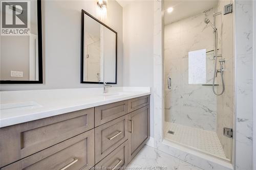 4403 Belmont, Comber, ON - Indoor Photo Showing Bathroom
