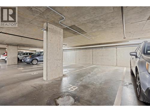 3638 Mission Springs Drive Unit# 301, Kelowna, BC - Indoor Photo Showing Garage