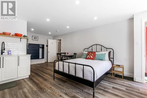 483 George Street, Central Elgin (Port Stanley), ON - Indoor Photo Showing Bedroom
