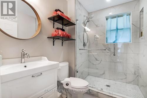 483 George Street, Central Elgin (Port Stanley), ON - Indoor Photo Showing Bathroom