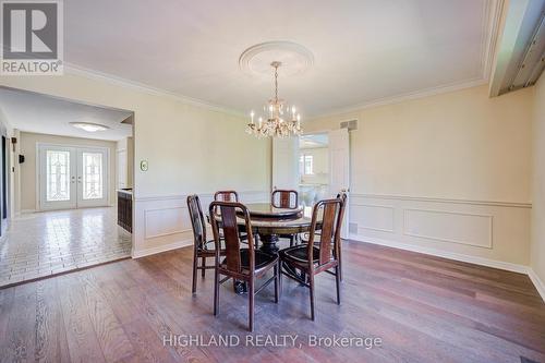 2591 Robin Drive, Mississauga, ON - Indoor Photo Showing Dining Room