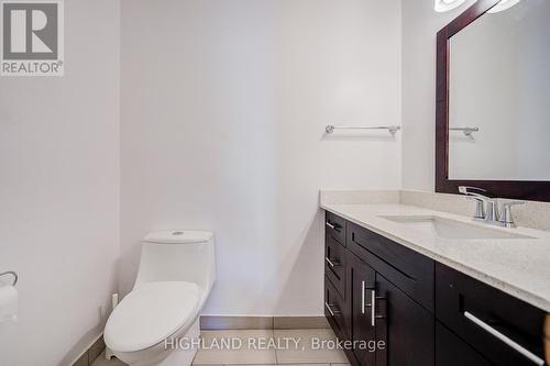 2591 Robin Drive, Mississauga, ON - Indoor Photo Showing Bathroom
