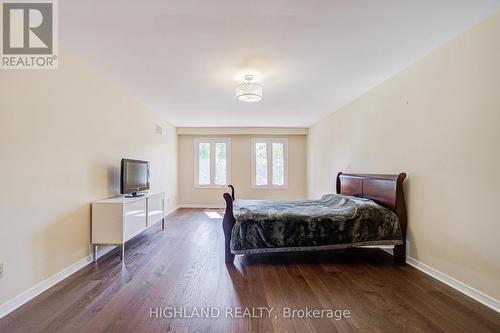 2591 Robin Drive, Mississauga, ON - Indoor Photo Showing Bedroom
