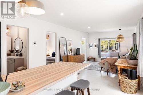 37 Lock Street, St. Catharines (Port Dalhousie), ON - Indoor