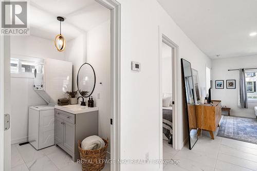 37 Lock Street, St. Catharines (Port Dalhousie), ON - Indoor Photo Showing Laundry Room