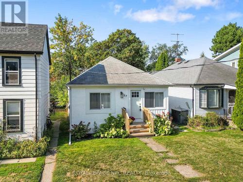 37 Lock Street, St. Catharines (Port Dalhousie), ON - Outdoor