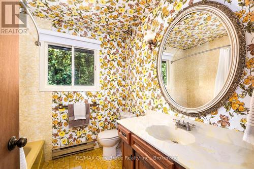 27 Silverside Point Drive, Northern Bruce Peninsula, ON - Indoor Photo Showing Bathroom