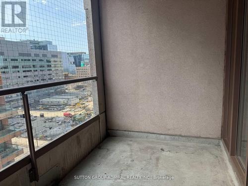 905 - 909 Bay Street, Toronto, ON -  Photo Showing Other Room