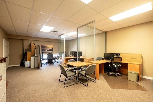 4 5492 Production Boulevard, Surrey, BC 