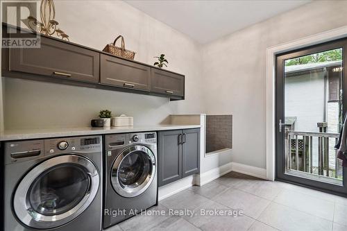 176 Viewbank Crescent, Oakville (Sw Southwest), ON - Indoor Photo Showing Laundry Room