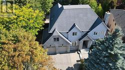 19 ANGLIN DRIVE  Richmond Hill, ON L4E 3M5