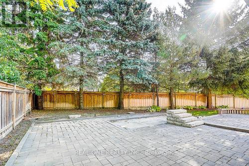 19 Anglin Drive, Richmond Hill, ON - Outdoor